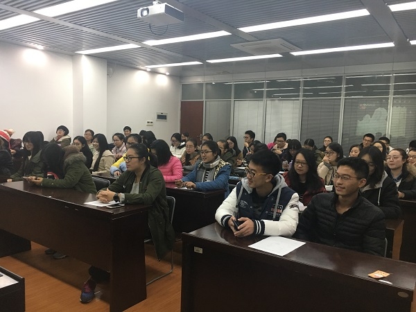 威廉williamhill体育回访母校动员会5.JPG